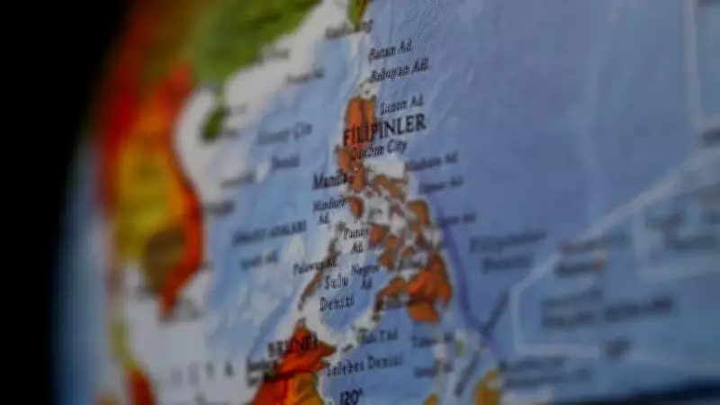 Filipinler Senatosu'nda Silah Sesleri Panik Yarattı