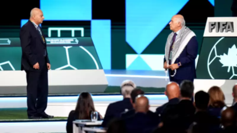 Filistin Futbol Federasyonu Başkanı Rajoub, İsrailli mevkidaşıyla tokalaşmayı reddetti