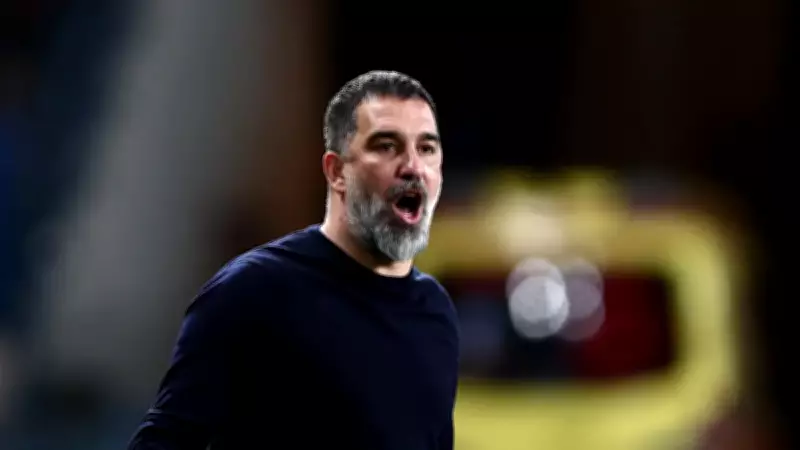 Galatasaray'da şans bulmakta zorlanan yıldız için Arda Turan harekete geçti