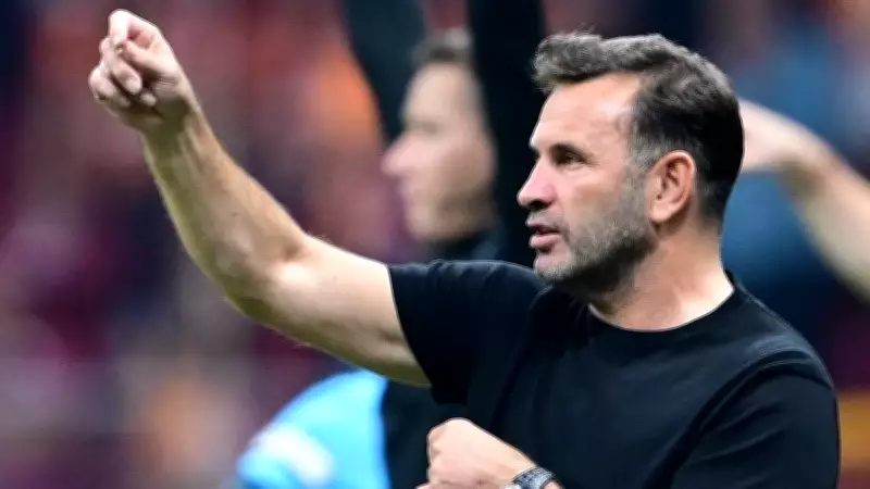 Galatasaray'da Okan Buruk ve Mertens için yeni sezon planlaması hız kazandı