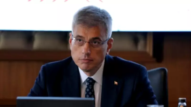 Gazze'den 3 hasta tedavi için Türkiye'ye getirildi