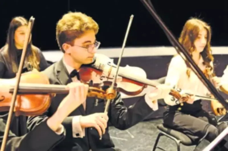 Gençler Kültürüne Sahip Çıkıyor: AKM'de Unutulmaz Konser