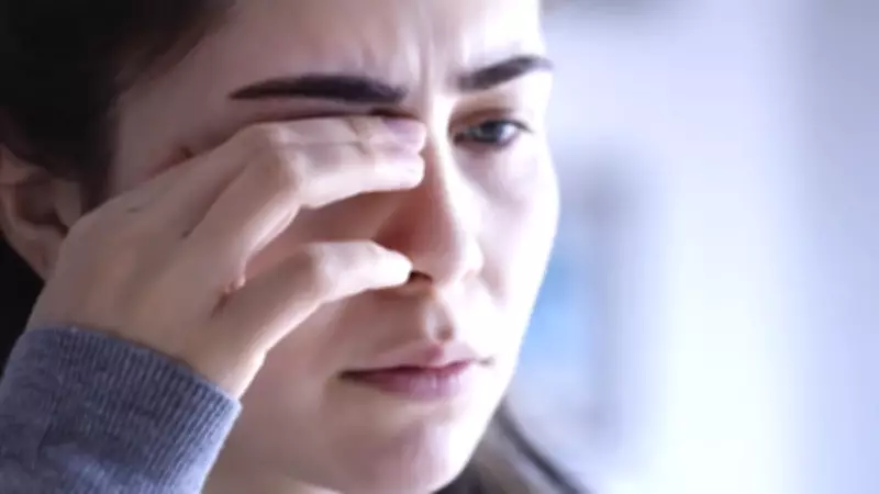 Gözünüz Sürekli Kaşınıyorsa Dikkat! Nedeni Sandığınızdan Farklı Olabilir