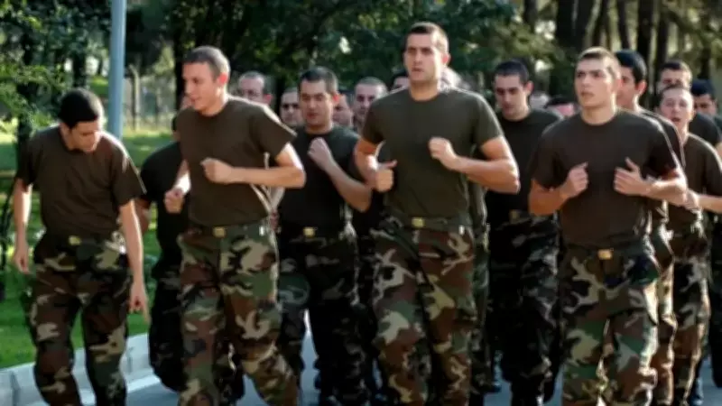 Hababam Sınıfı Askerde Filmi Oyuncuları ve Konusu