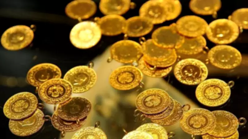 Hafta Sonu Altın Fiyatları 3 Mayıs 2026: Gram, Çeyrek, Cumhuriyet Altını Ne Kadar?