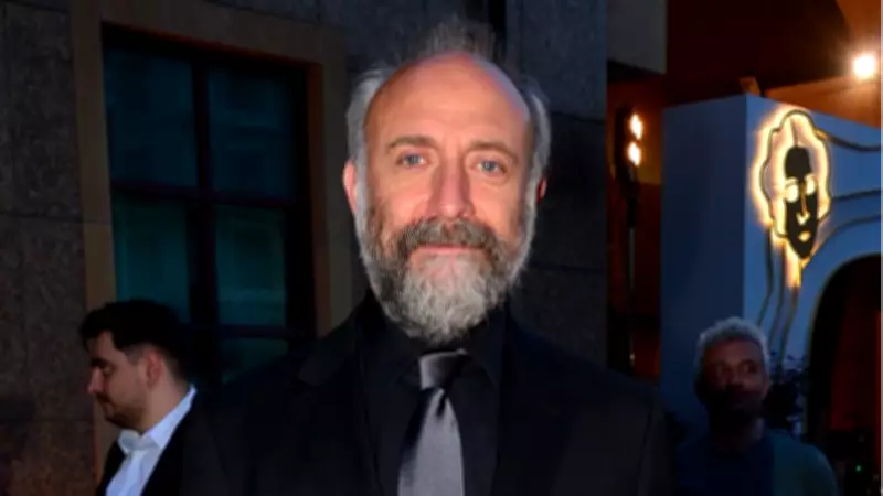 Halit Ergenç: Bergüzar alın teriyle zayıfladı, ilaç kullanmadı