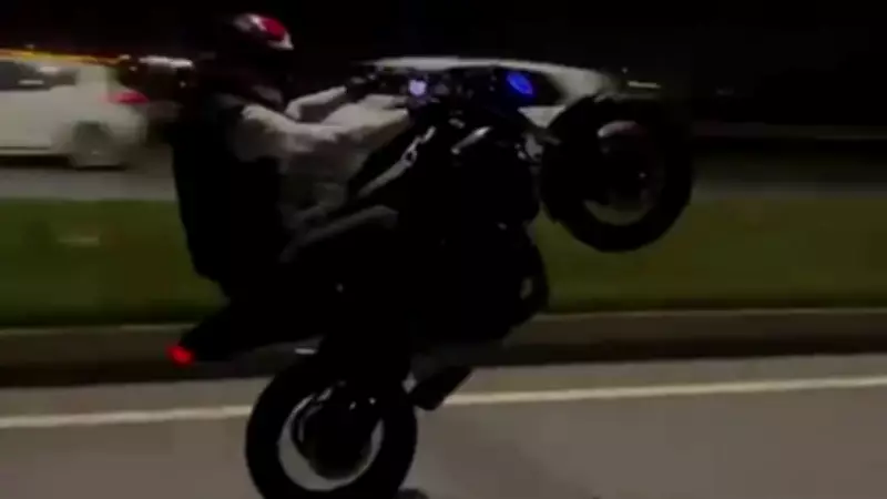 Hatay'da motosikletiyle akrobasi yapan sürücüye 128 bin TL ceza