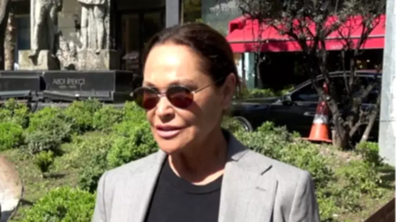Hülya Avşar: Sokak Röportajı Benim İçin Bitti