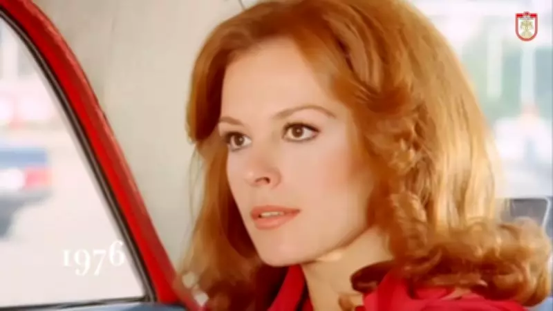 Hülya Koçyiğit, 50 Yıl Sonra Şoför Filminin Unutulmaz Sahnesini Canlandırdı