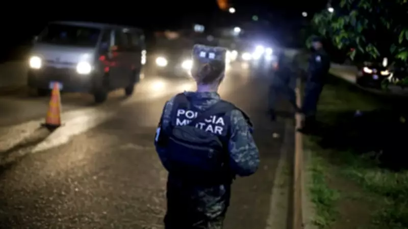 Honduras'ta polis konvoyuna pusu: 24 kişi öldürüldü