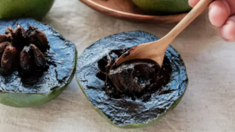 Çikolatalı Puding Meyvesi Siyah Sapote: Tadı Görüntüsünü Yalanlıyor
