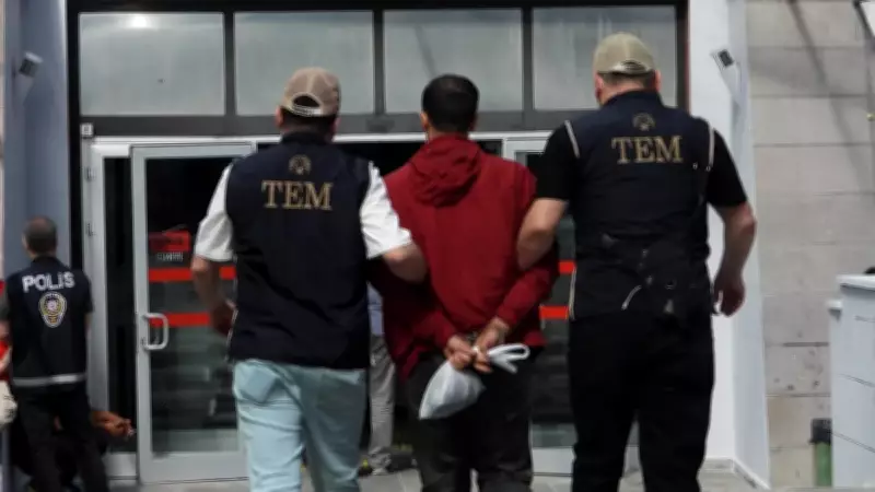 Interpol'ün Kırmızı Bültenle Aradığı Iraklı Şüpheli Eskişehir'de Tutuklandı