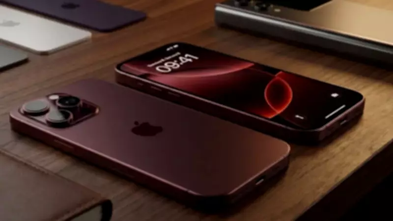 iPhone Ultra için iki renk iddiası: Beyaz ve gümüş/lacivert