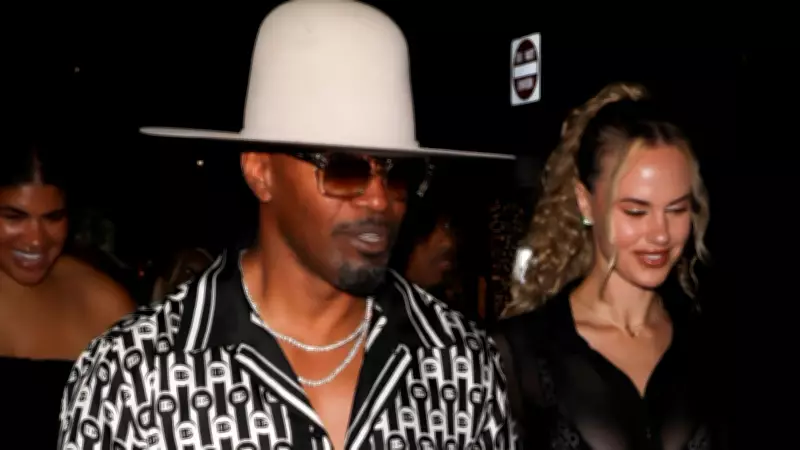 Jamie Foxx Üçüncü Kez Baba Oluyor: Kız Arkadaşı Alyce Huckstepp Hamile