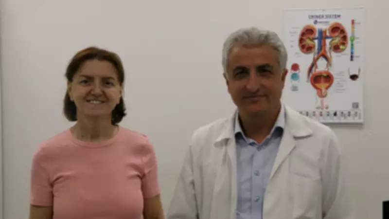 Kanserli hastaya ince bağırsağından mesane yapıldı