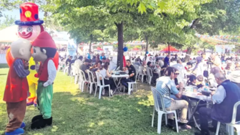 Kağıthane'de 20 bin kişilik dev bayramlaşma etkinliği