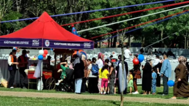 Kağıthane'de Aile Bayramlaşması'na 20 Bin Kişi Katıldı