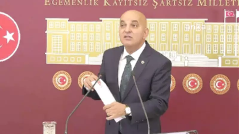 Kavga İzmir'e Sıçradı: Sokaklar Karıştı
