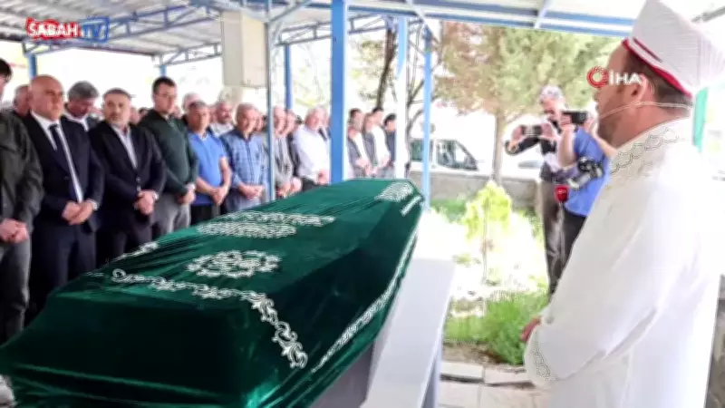 Kübra Yapıcı memleketi Kahramanmaraş'ta son yolculuğuna uğurlandı