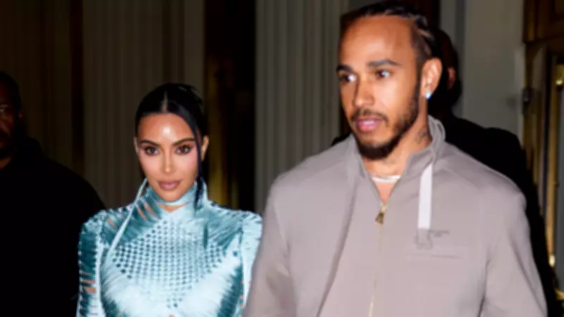 Kim Kardashian ve Lewis Hamilton Tiyatro Çıkışı El Ele Görüntülendi