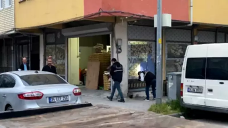 Küçükçekmece'de husumet kavgası: 1 yaralı, 4 araç ve iş yeri hasarlı