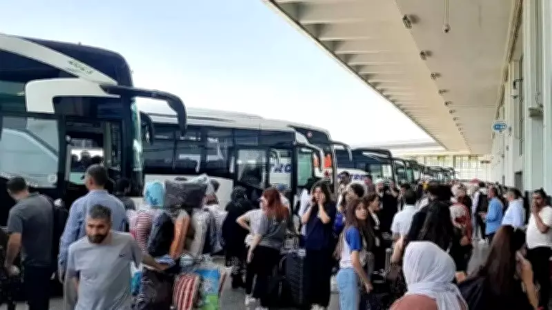 Kurban Bayramı'nda ulaşıma yoğun talep: Otobüs biletleri tükendi, ek seferler başladı