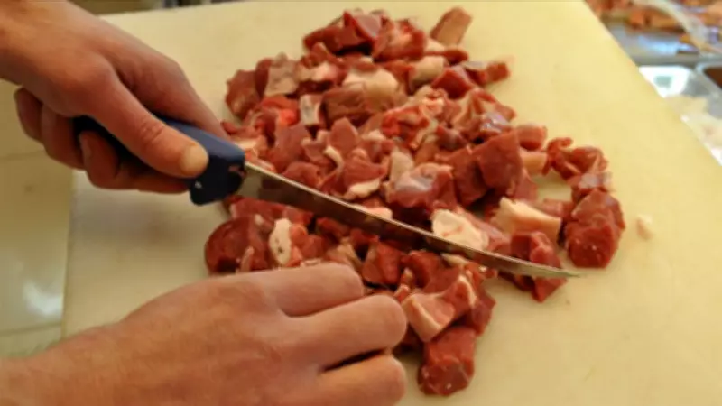 Kurban Eti Nasıl Dinlendirilir? Kaç Saat Dinlenmeli, Buzluğa Ne Zaman Konulmalı?