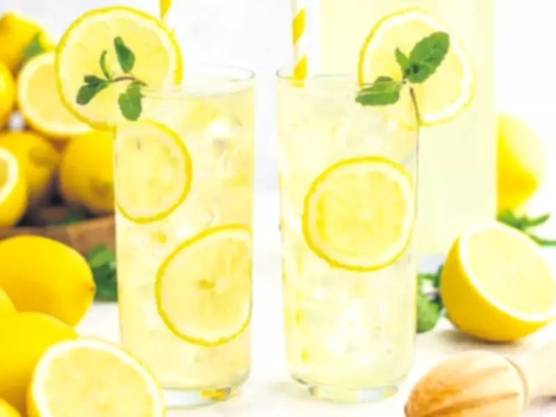 Limonata Mevsimi: Yaz Sıcaklarının Ferahlatıcı Lezzeti