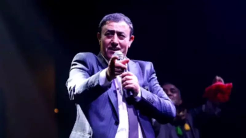 Mahmut Tuncer'in Büyük Kızı Pınar'ın Mesleği Şaşırttı! Kardeşi Sahneye, O Farklı Bir Yolda