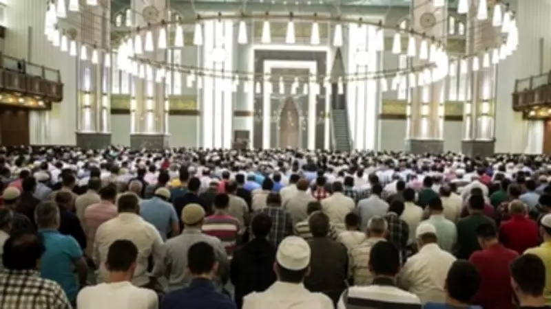 Manisa Bayram Namazı Saati 2026: Diyanet Vakti Açıklandı
