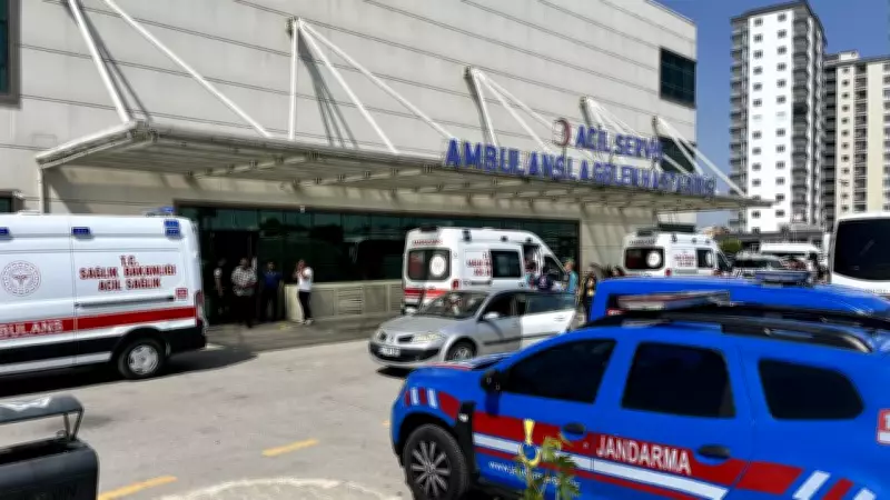 Mersin'de Rus öğrencilerin servisi devrildi: 17 yaralı