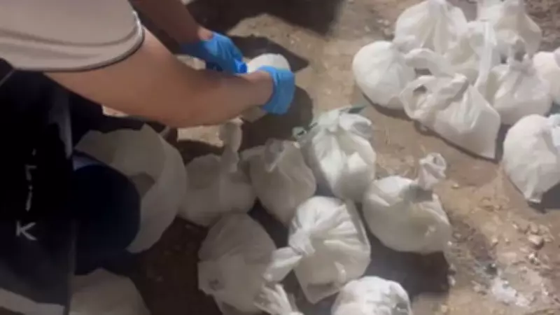 Mersin'de Uyuşturucu Operasyonu: 27 Kilo Metamfetamin Ele Geçirildi, 2 Tutuklama