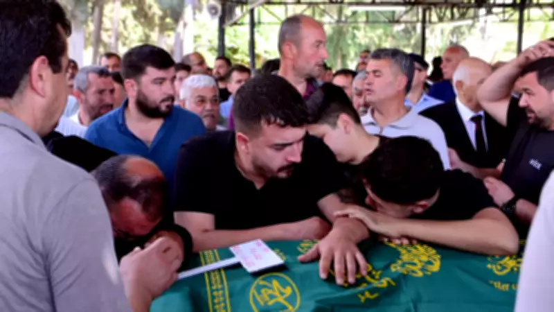 Mersin'deki vahşette 6 kişi toprağa verildi, gözyaşları sel oldu