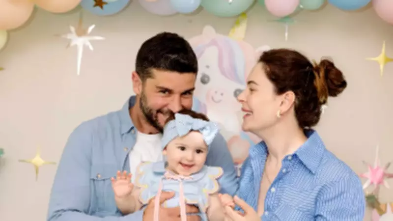 Mira Milena 2 yaşında! Berk Oktay ve Yıldız Çağrı Atiksoy'dan duygusal kutlama