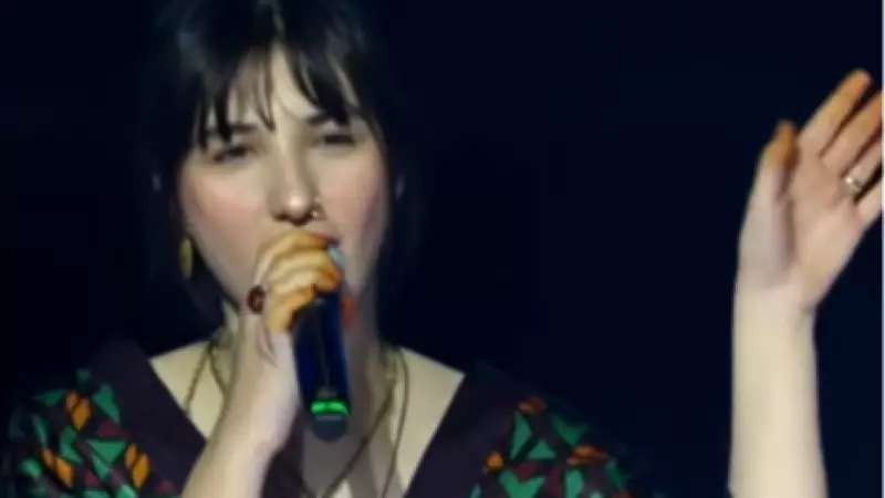 Nikbinler Solisti Berika Karadağ'dan Playback ve Yapay Zeka İddialarına Sert Yanıt
