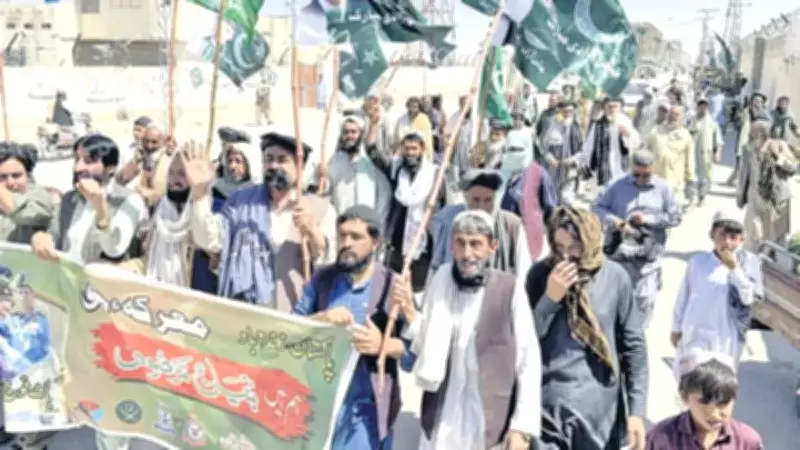 Pakistan: Hindistan'a olası saldırıya sert karşılık veririz