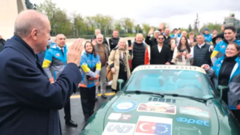İpek Yolu Rallisi Sporcuları Cumhurbaşkanı Erdoğan Tarafından Külliye'den Uğurlandı