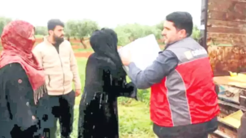 Sadakataşı Derneği İdlib'de 550 Aileye Gıda Yardımı Yaptı