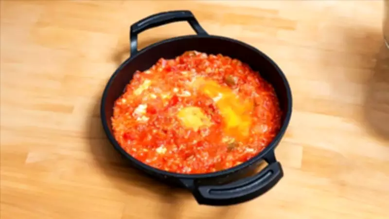 Sadece Menemen Değil! Türkiye'yi İkiye Bölen En Tartışmalı Yemek Tercihleri