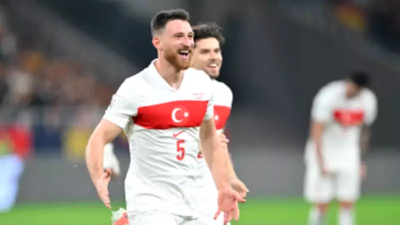 Salih Özcan ve 2 yıldız Dortmund'a veda etti
