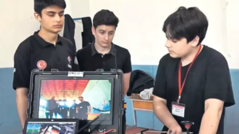 Samsunlu liseli mucitler robot yarışmasında Türkiye birincisi oldu
