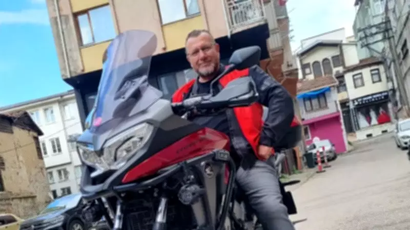 Seslendirme Sanatçısı Ali Bilensir Motosiklet Kazasında Hayatını Kaybetti, Oğlu Ağır Yaralı