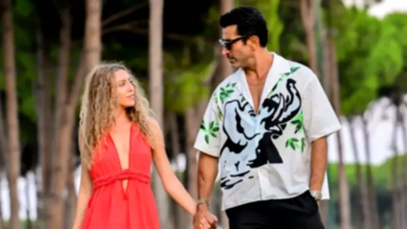 Sinem Kobal ve Kenan İmirzalıoğlu 10. evlilik yıl dönümünü kutladı