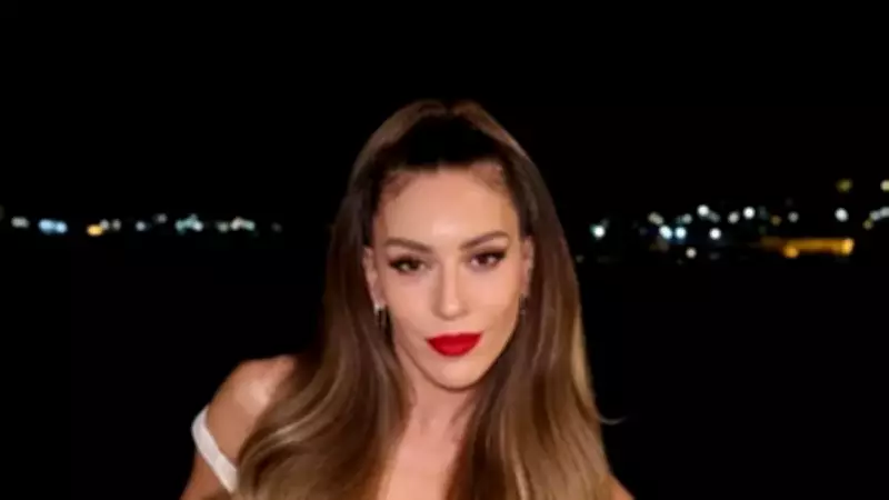 Sinem Kobal'ın Kariyerindeki İlk Rolü Şoke Etti