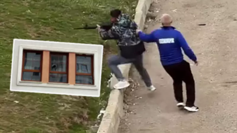 Sosyal Medya Hesabı Açan Eşine Kızdı, Kayınpederinin Evine Pompalı Tüfekle Ateş Açtı