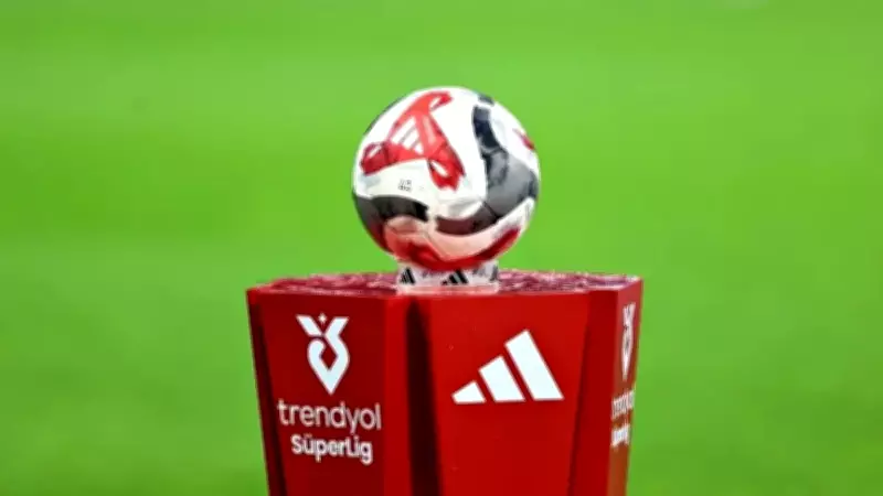 Süper Lig'de son 10 yılın en iyi oyuncuları belli oldu! İşte liste