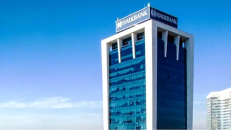 SPK, Halk Bankası ve 3 şirkete borçlanma onayı verdi