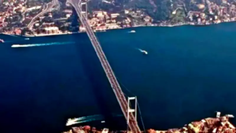 İstanbul Boğazı 19 Mayıs'ta Yat Yarışı Nedeniyle Trafiğe Kapatıldı