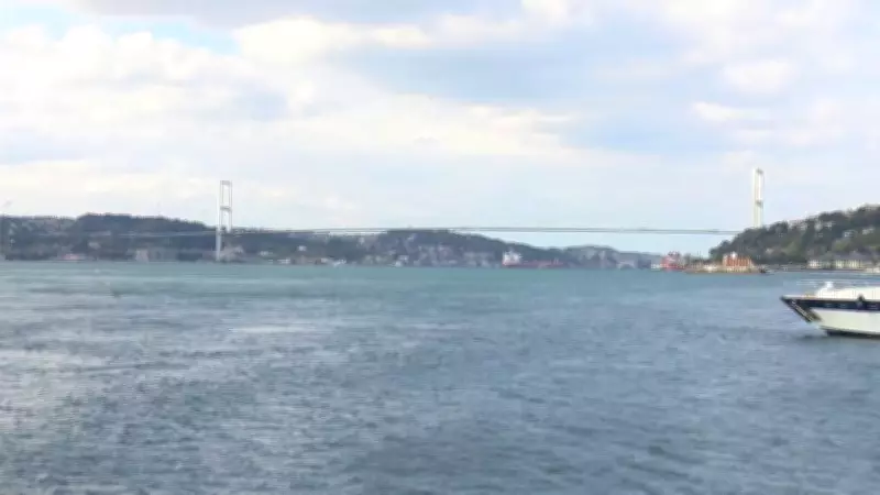 İstanbul Boğazı yat yarışları nedeniyle gemi geçişlerine kapatıldı
