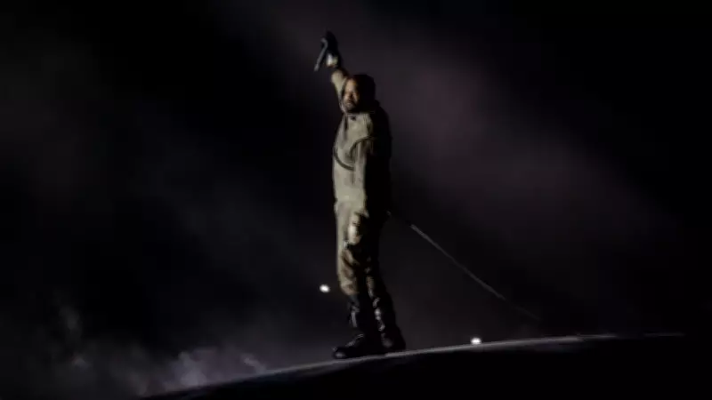 İstanbul'da Kanye West Rüzgarı: Ünlü İsimler Konsere Akın Etti